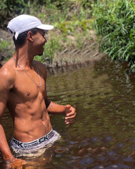 Alisson_ nudes actress img