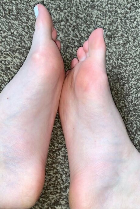 toetallytina star sex photo