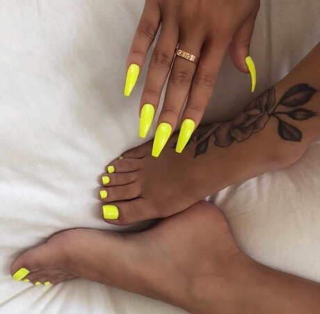 Hannah Vegas sex actress img