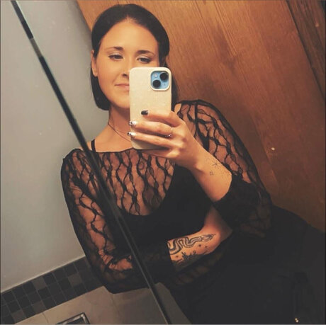 Nickyy star best pictures