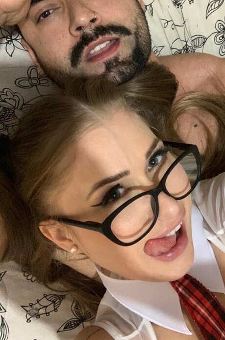 Lolla Metal nice actress archive