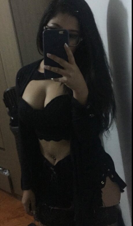 Tani nude star images