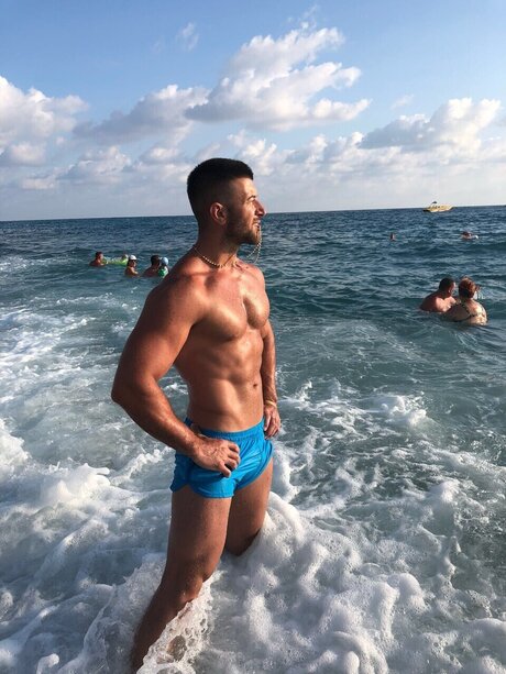 Crysty 88 pornstar hd galleries