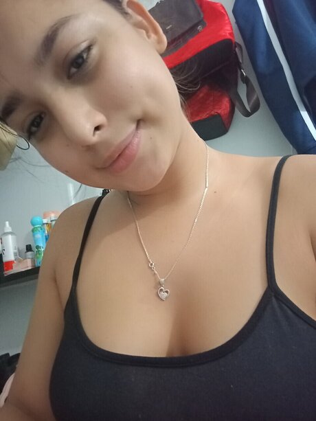 LABEBESITARIOS nice pornstar img