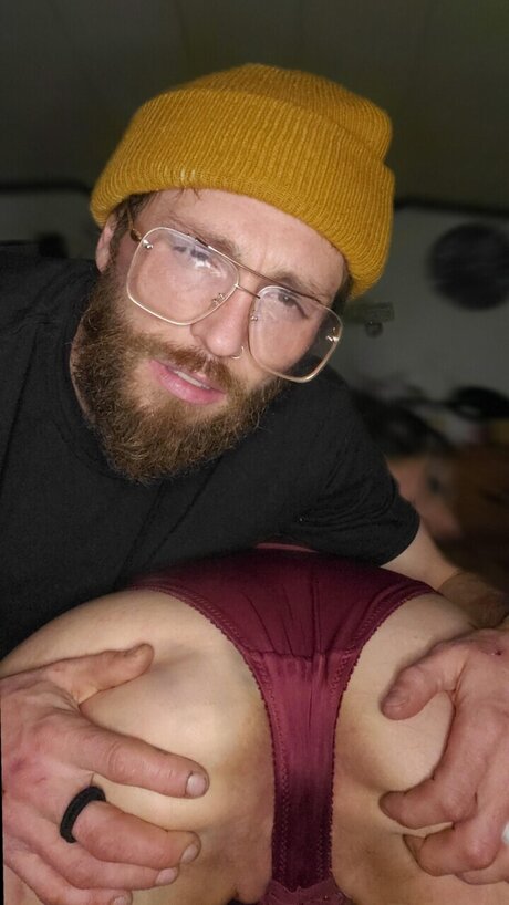 assmodeous perfect model picture