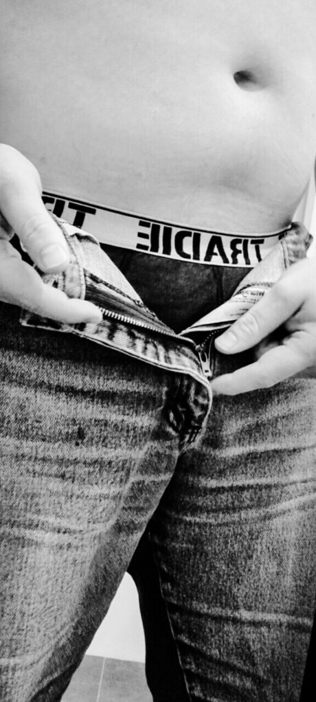 Lewdalorian pornstar naked picture