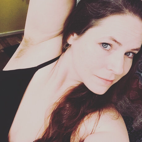 Cynthia Ellis nude actress image