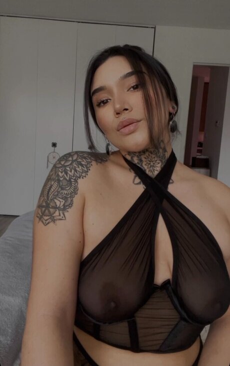 Mina Lovely pornstar beautiful images