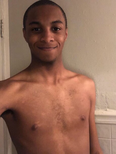 De Angelo star top archive