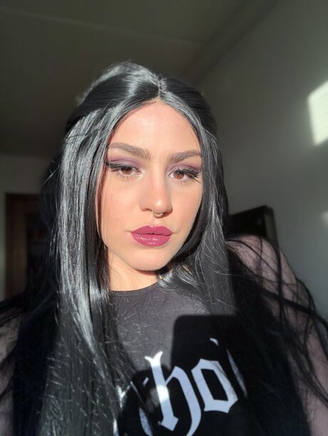 Elizabeth Jones free model gallery