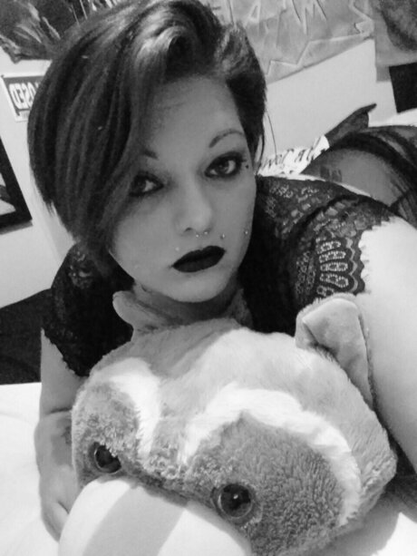 Gingy pornographic model gallery