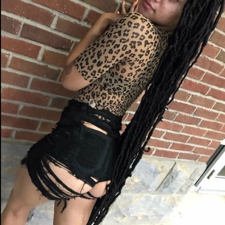 Kreamyy_ star pornographic photos