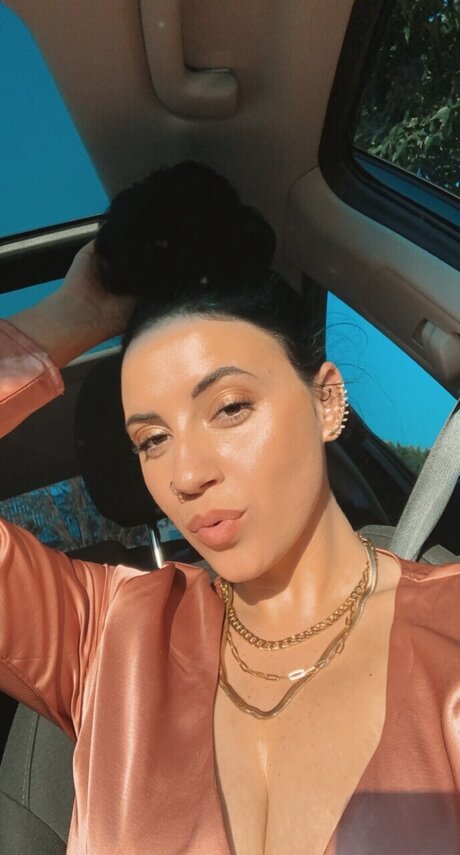 Victoria V nice pornstar img