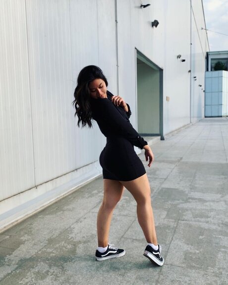 Maar erotic pornstar pic