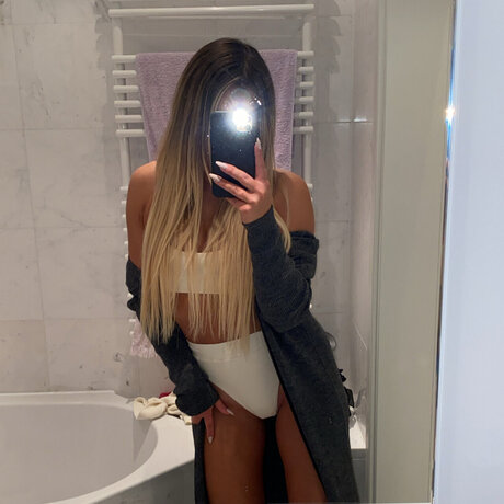 Luxury Fitness Girl_ hot model photos