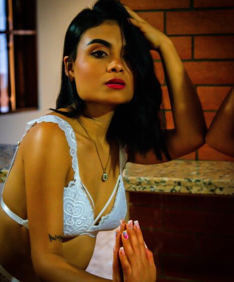 Adeleine Baker star best images