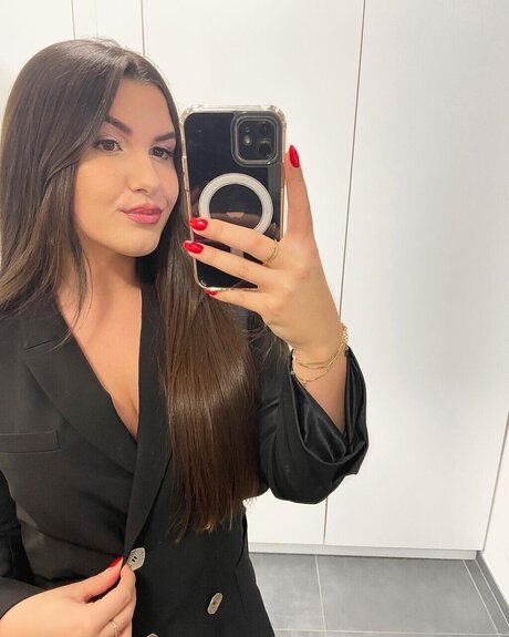 Chaposki high quality star img