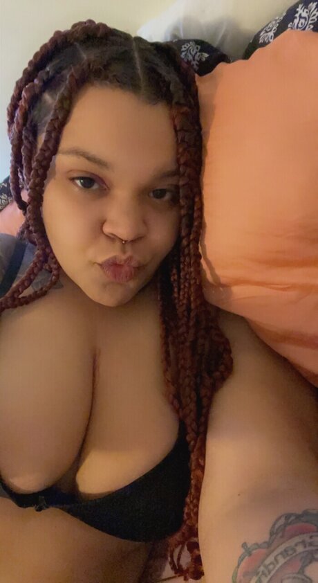 Lizzy S hot model pictures