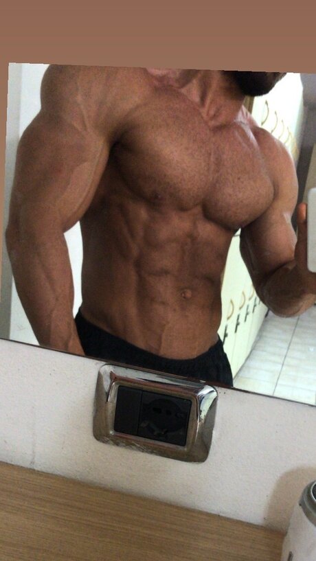 Muscle96 beautiful star gallery