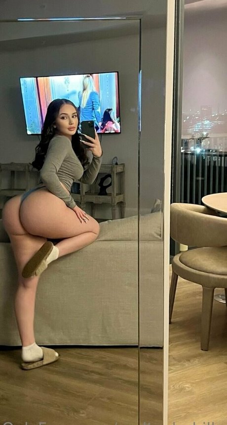 blonde wife onlyfans hot pic