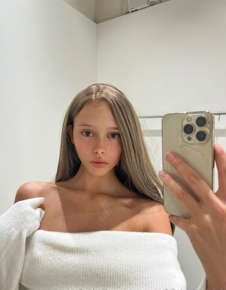 petite redhead onlyfans hot naked photos