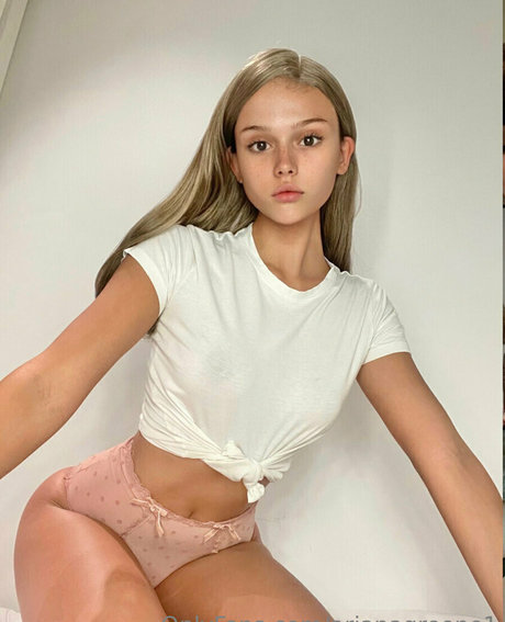 ariana greene nice star pic