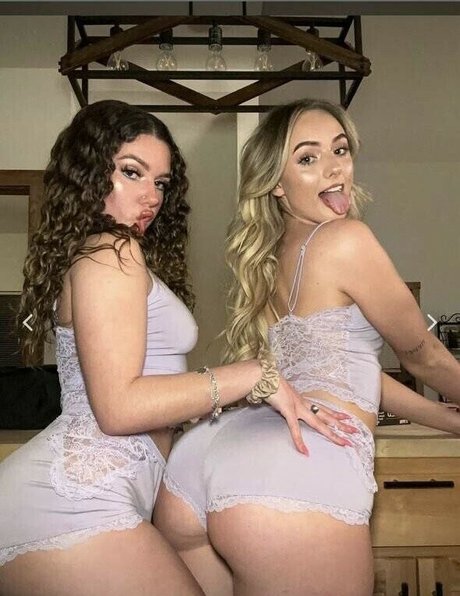 Smwea sex star archive