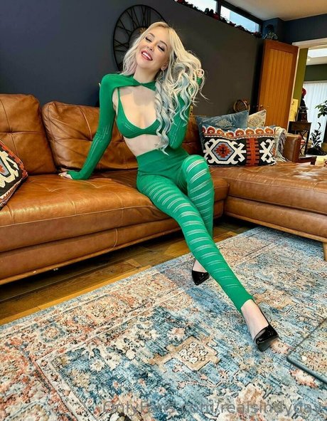 Sindy Day porn actress pic