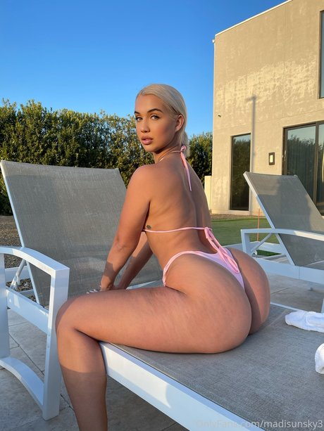 Madisun Sky star picture