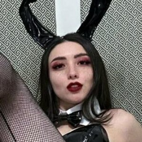 dianaslrn erotic pornstar photo