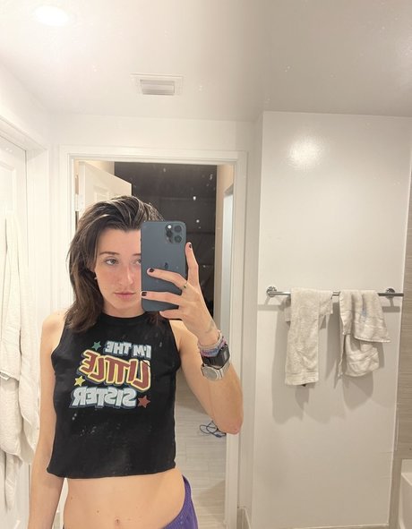 Anne Frank star pornographic gallery