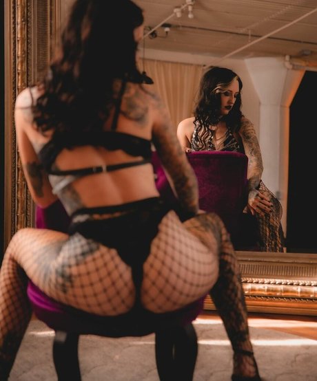 PippiGothStocking erotic model galleries