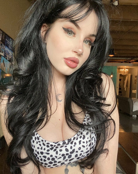 Violetbabyx adult star photos