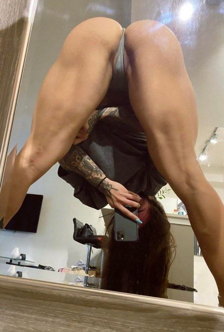 Bakhar Nabieva porn model gallery