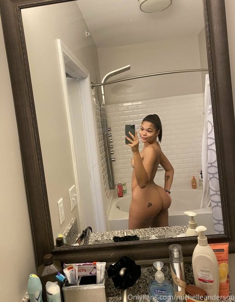Michelle Anderson hot pornstar img