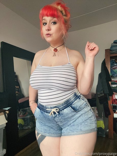 Proxy Paige model pretty pics