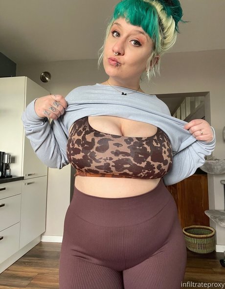 Proxy Paige xxx pornstar image