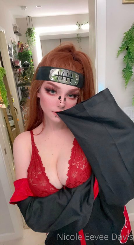 Eevee Davis xxx star picture