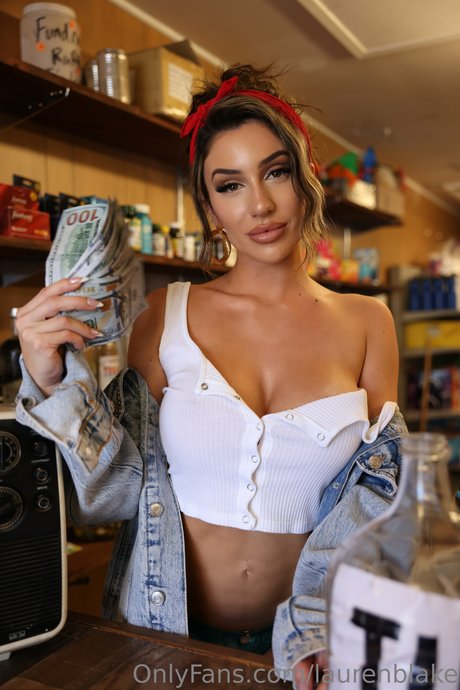 Lauren Blake pornstar pretty photos