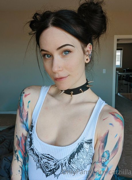 Catziilla high quality model pics