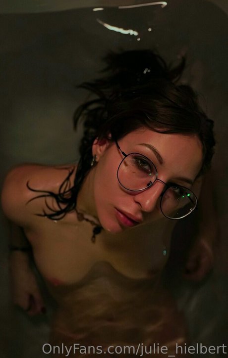 Julie Hielbert actress pic