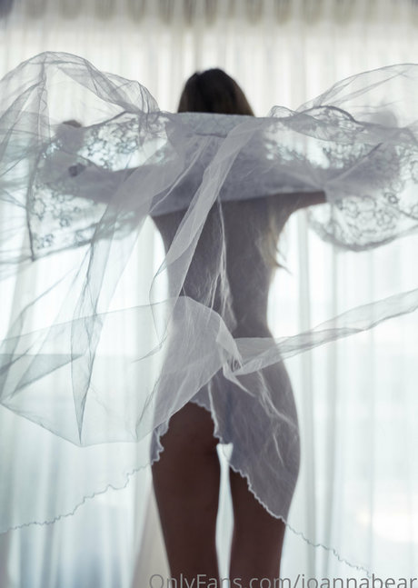 JoannaBear pornstar hot img