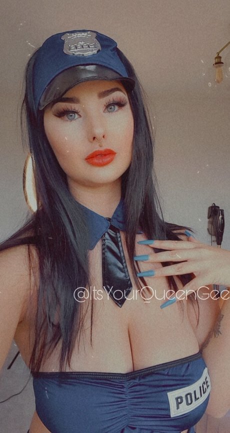 Not in Use Queenie star high quality galleries