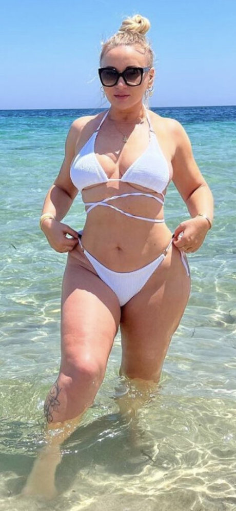 teen fake tits onlyfans porno galleries