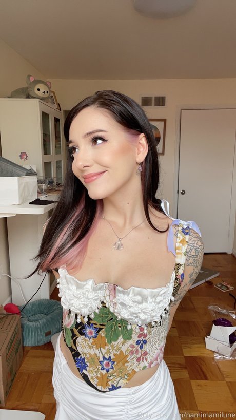 Nami Mami Lune nude star photos