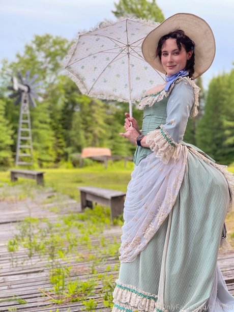 Isla David star beautiful archive