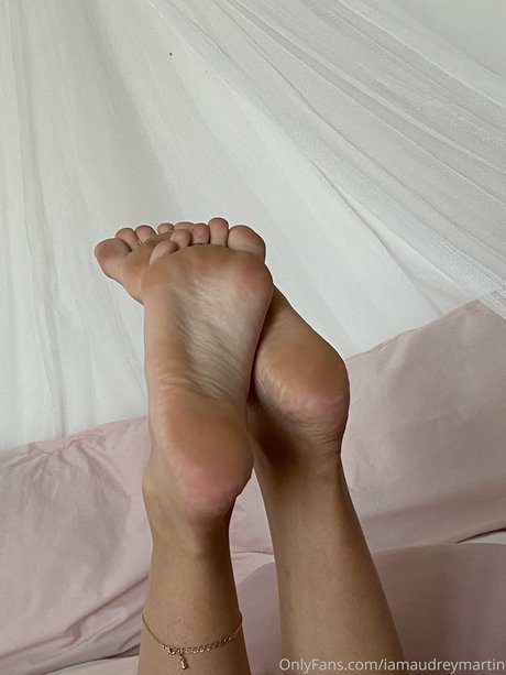 spreading onlyfans hot sexy archive