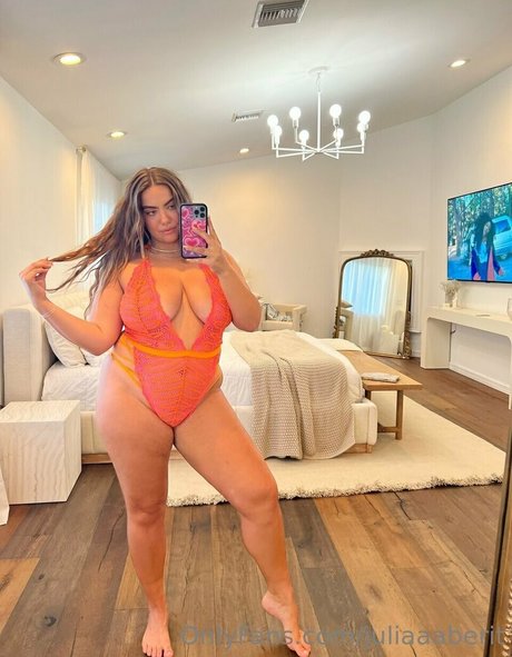 Julia Berit xxx pornstar picture