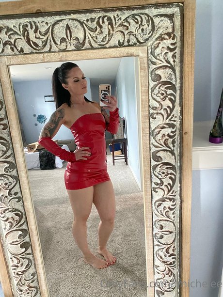 lmichelee sex model img