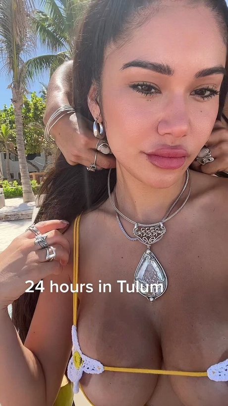 Janet Guzman porn star photo